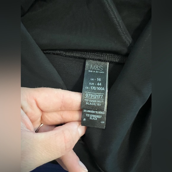 Shapewear - dress slip - Picture 3 of 6